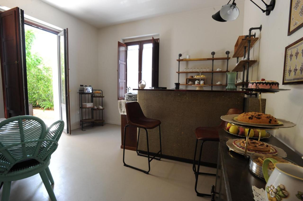 Bed and Breakfast Palazzo Scura Vaccarizzo Albanese Exteriér fotografie