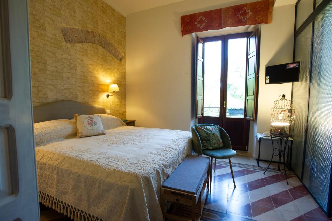 Bed and Breakfast Palazzo Scura Vaccarizzo Albanese Exteriér fotografie