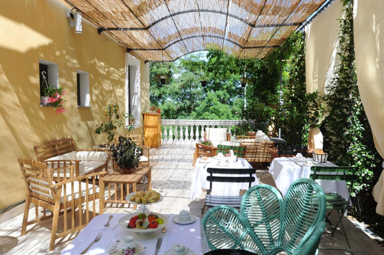 Bed and Breakfast Palazzo Scura Vaccarizzo Albanese Exteriér fotografie